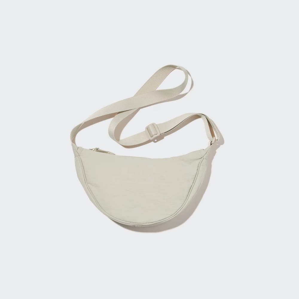 Uniqlo round mini shoulder bag